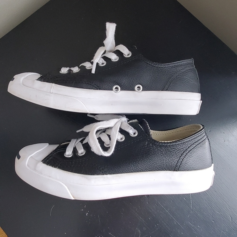 Converse Black leather jack purcell